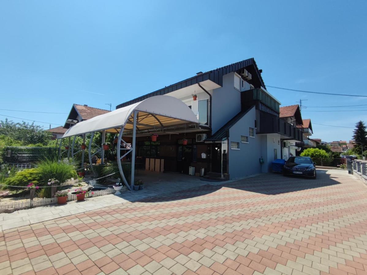 Relax Mm Banja Luka Hotel Exterior foto